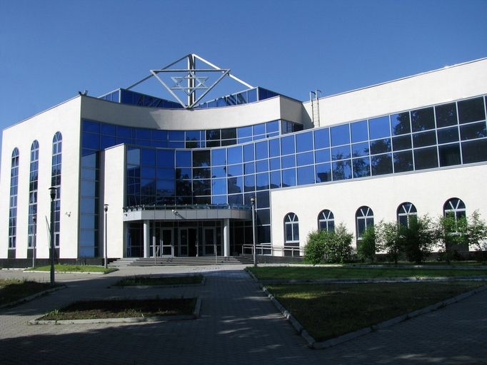 Еврейский общинный центр «Синагога»)